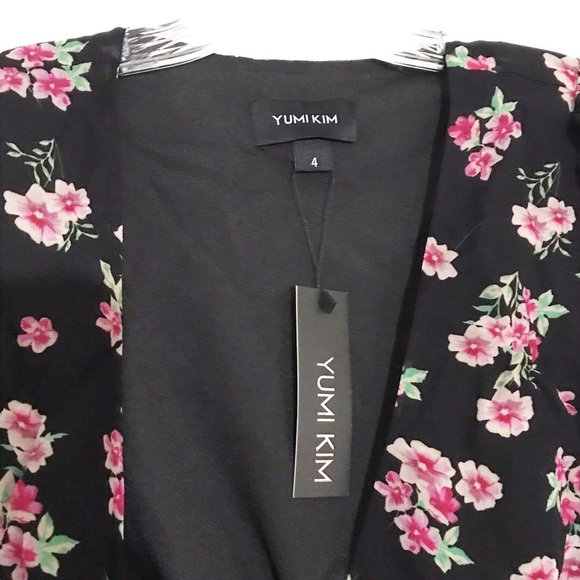 Yumi Kim Tie-Front Floral Crop Top Size 4 NWT - Picture 5 of 5
